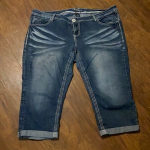 Amethyst jean Capri sz 18